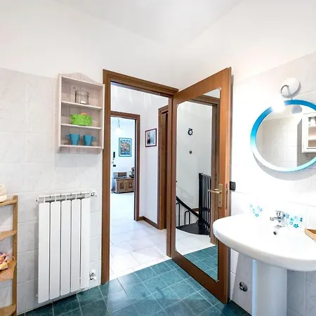 Via Dei Boschi Ametista Varenna Apartment *